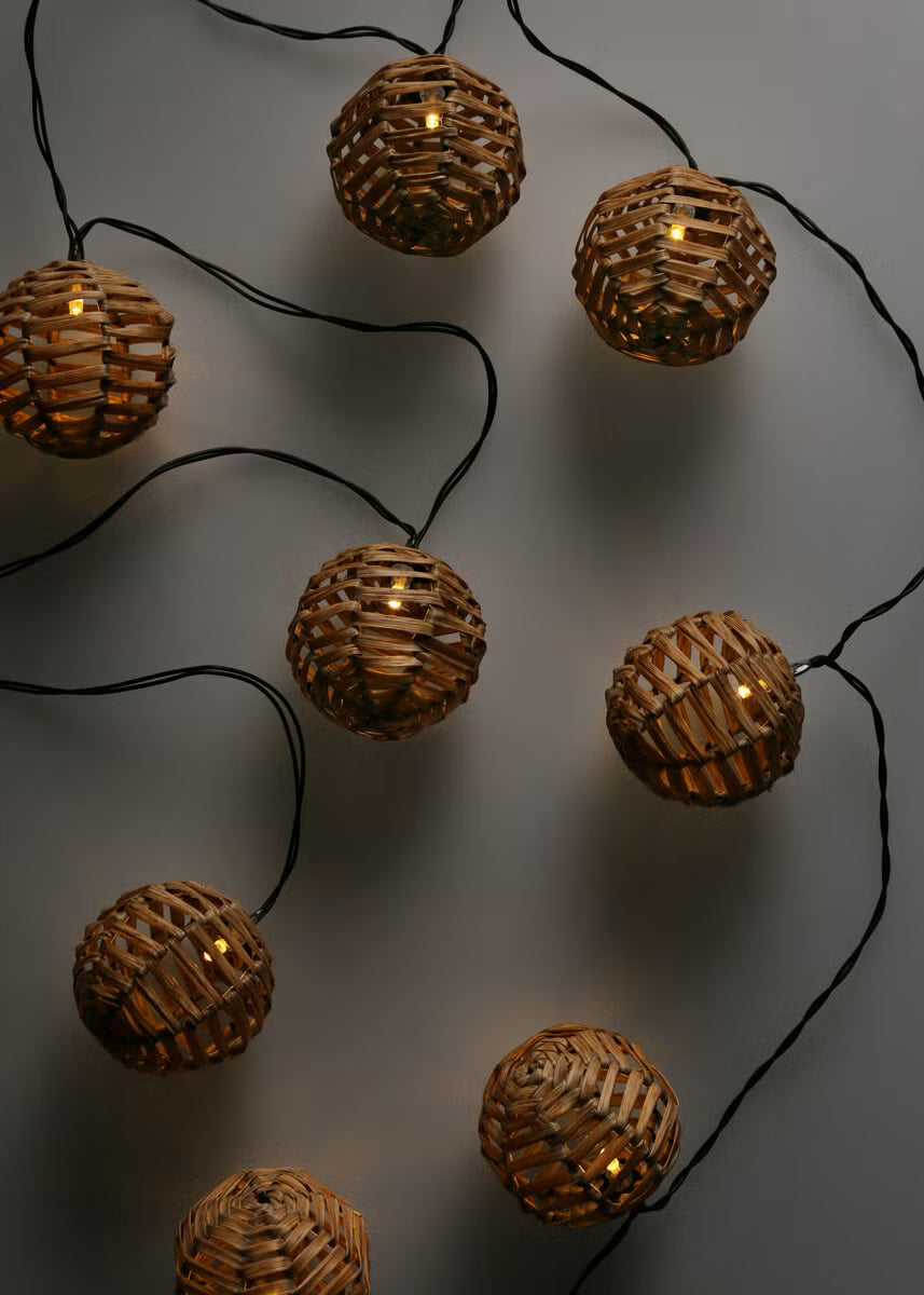 Ljusslinga solcell konstrotting 10 bollar, 5,8 m